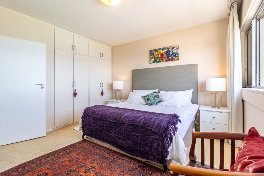 2 Bedroom Property for Sale in Sea Point Western Cape